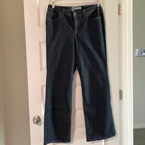 NWOT - Charter Club Curvy Bootcut Jeans 14W
